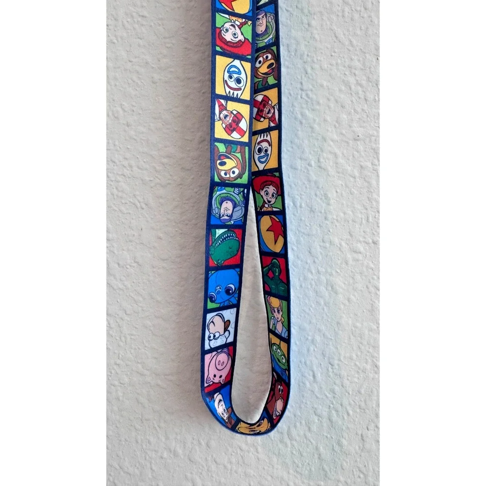Disney Store Toy Story Lanyard Woody Buzz Cloud Print Pin Trading Lanyard NWT